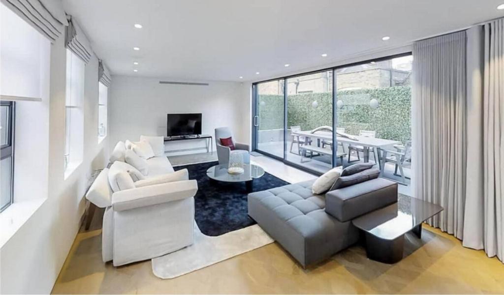 Nice 2 Bedroom London