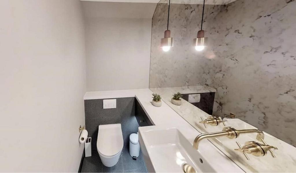 Nice 2 Bedroom